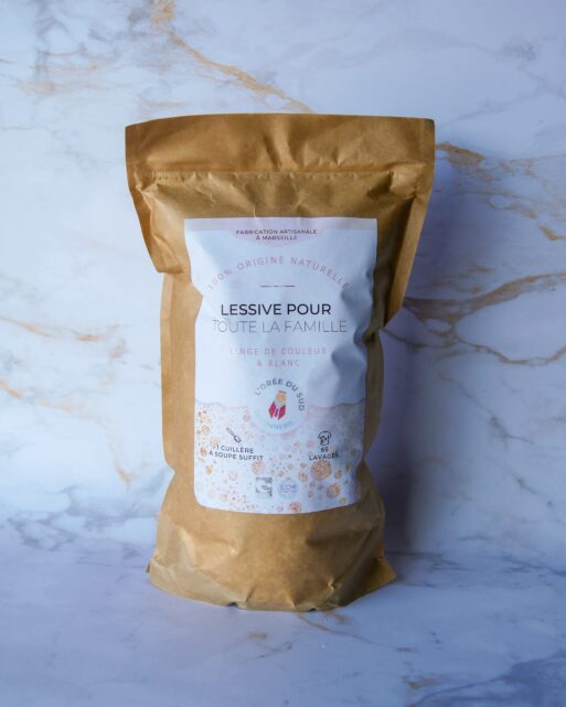 La lessive en poudre pour le linge blanc ou de couleurs 0,9kg