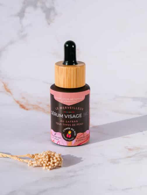 sérum visage au safran bio illumine, lisse et unifie le teint, bonne mine, coup d'éclat, anti imperfections, ante âge, anti acné