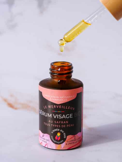 sérum visage au safran bio illumine, lisse et unifie le teint, bonne mine, coup d'éclat, anti imperfections, ante âge, anti acné