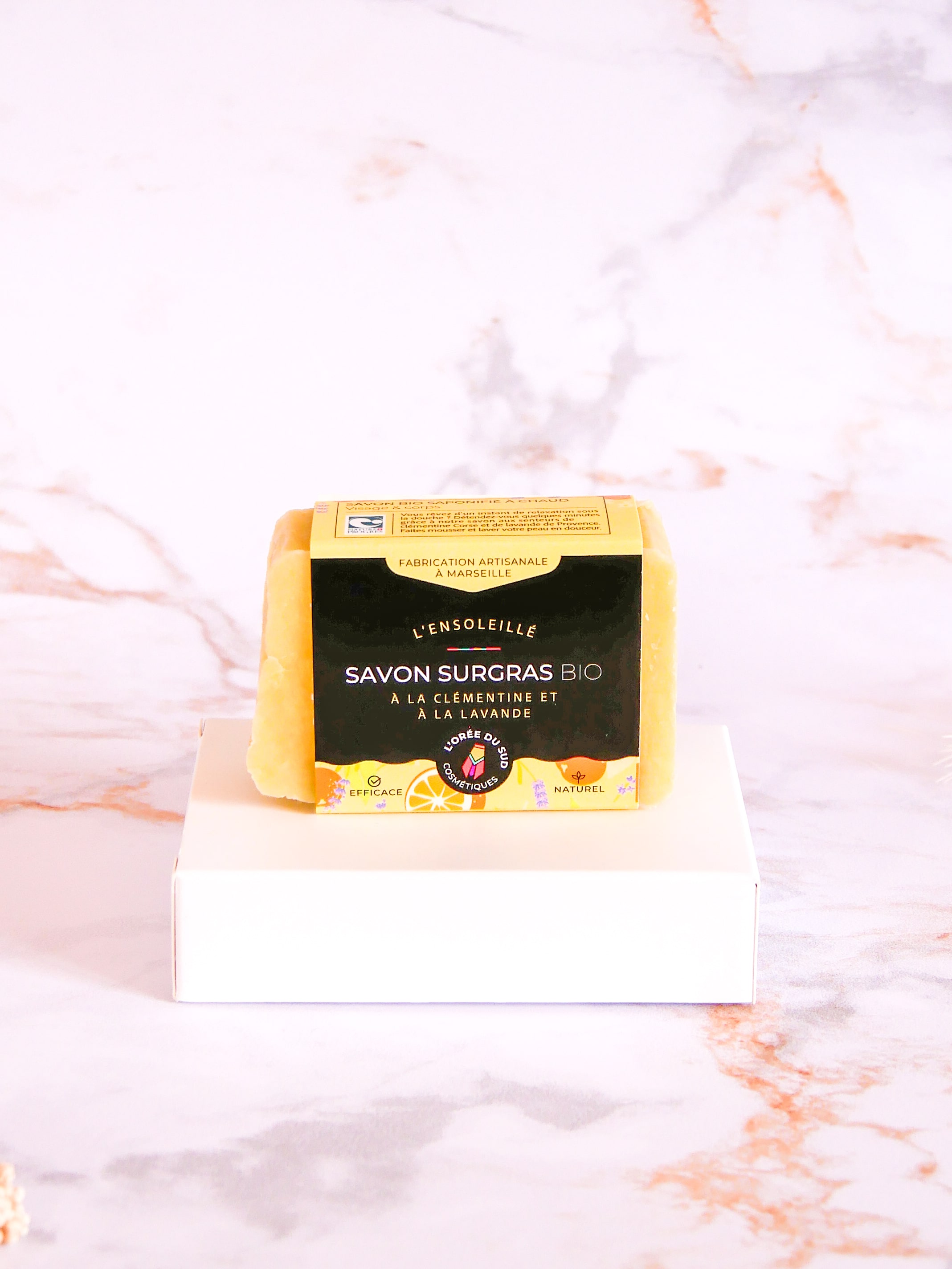 savon bio parfumé , savon saponifié à froid, saponification, artisant savonnier, huiles essentielles, corse, provence, parfumé surgras, peau sèche, nourrit, hydratant