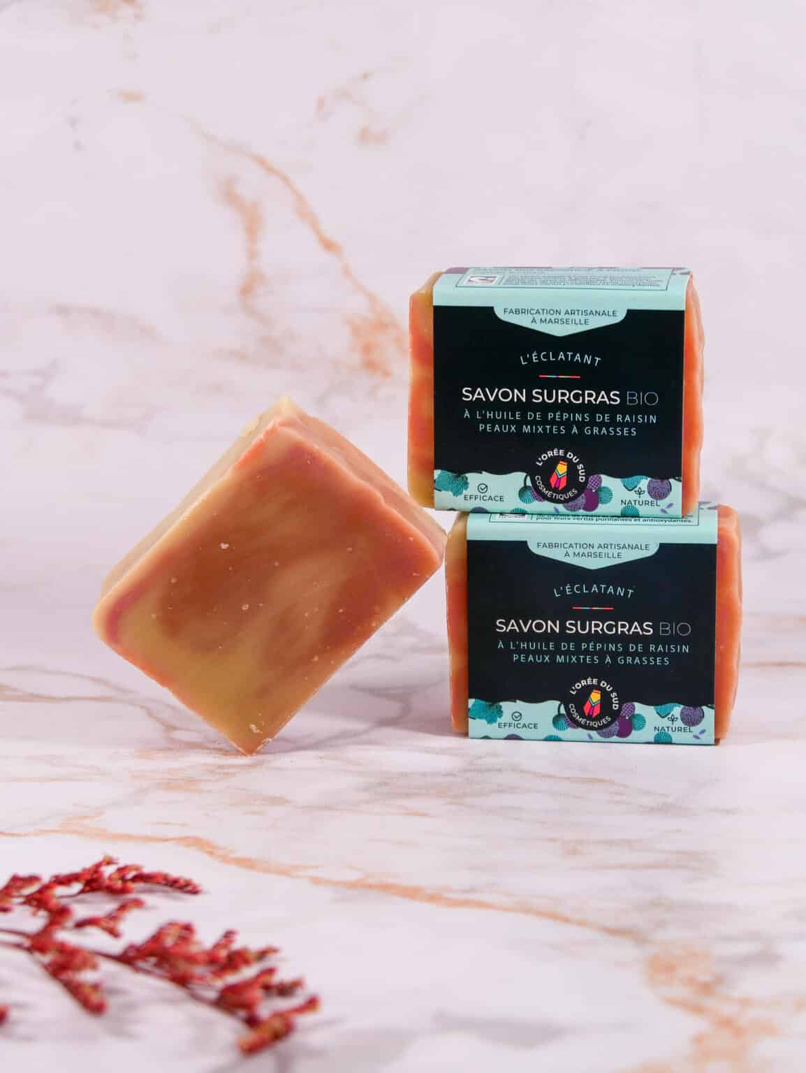 savon peaux mixtes à grasses bio surgras acné bouton point noirs