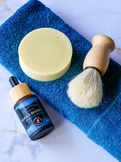 coffret trio essentiel pour papa barbe blaireau savon à raser huile à barbe fête des pères